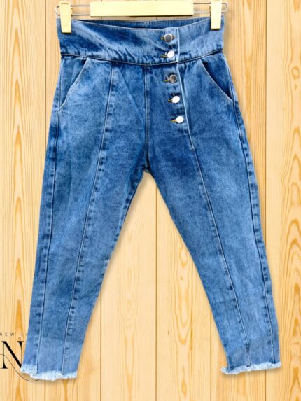 Trendy Jeans for Women