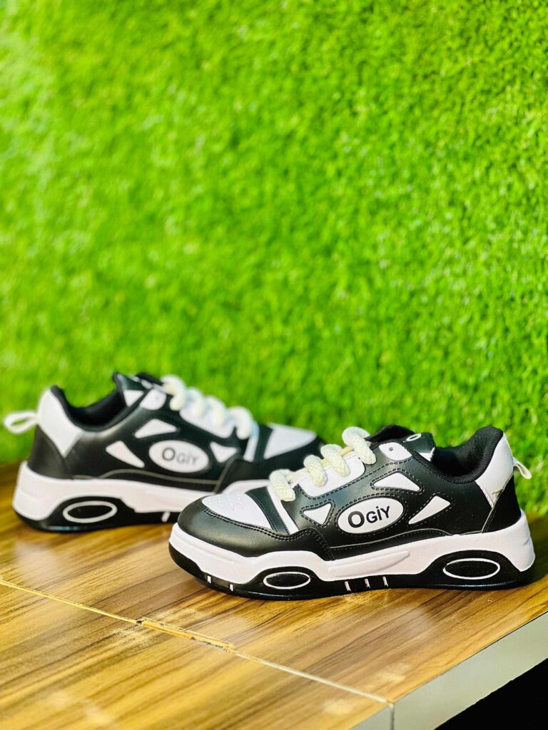 Ogiy Black Shoes For Men