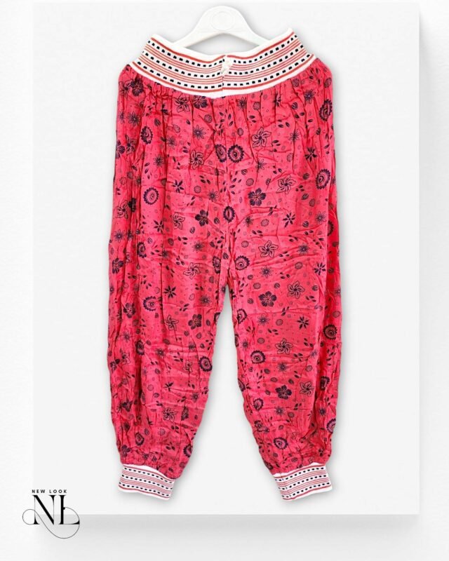 Cotton-Lycra Capri Pants - Printed & Comfortable