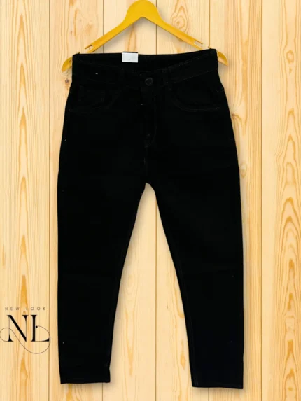 Black Baggy Jeans for Men - Streetwear Essential