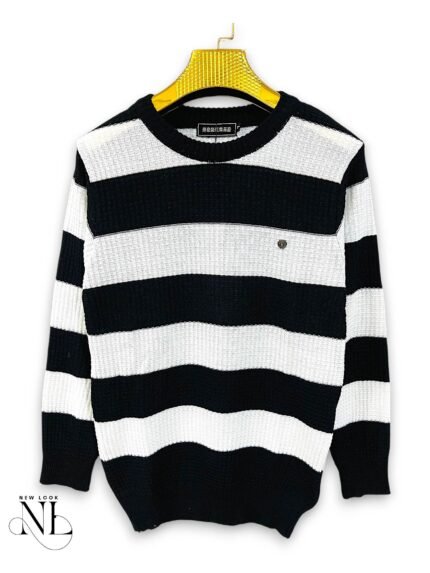 Trendy Black Stripe Full T-Shirt for Men Style