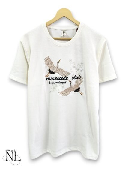 Trendy White Printed Half T-Shirt for Men & Premium