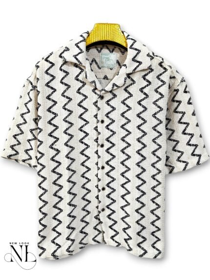 Oversize White Printed Shirt & Trendy Casual