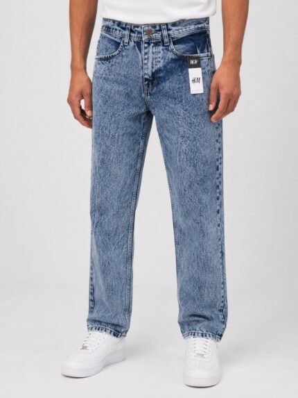 Trendy Ice Blue Baggy Jeans for Men & Cool Pastel