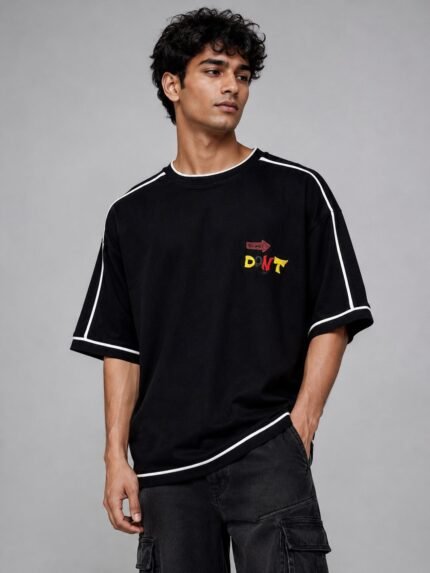 Best Black Oversized T-Shirt with Back Print