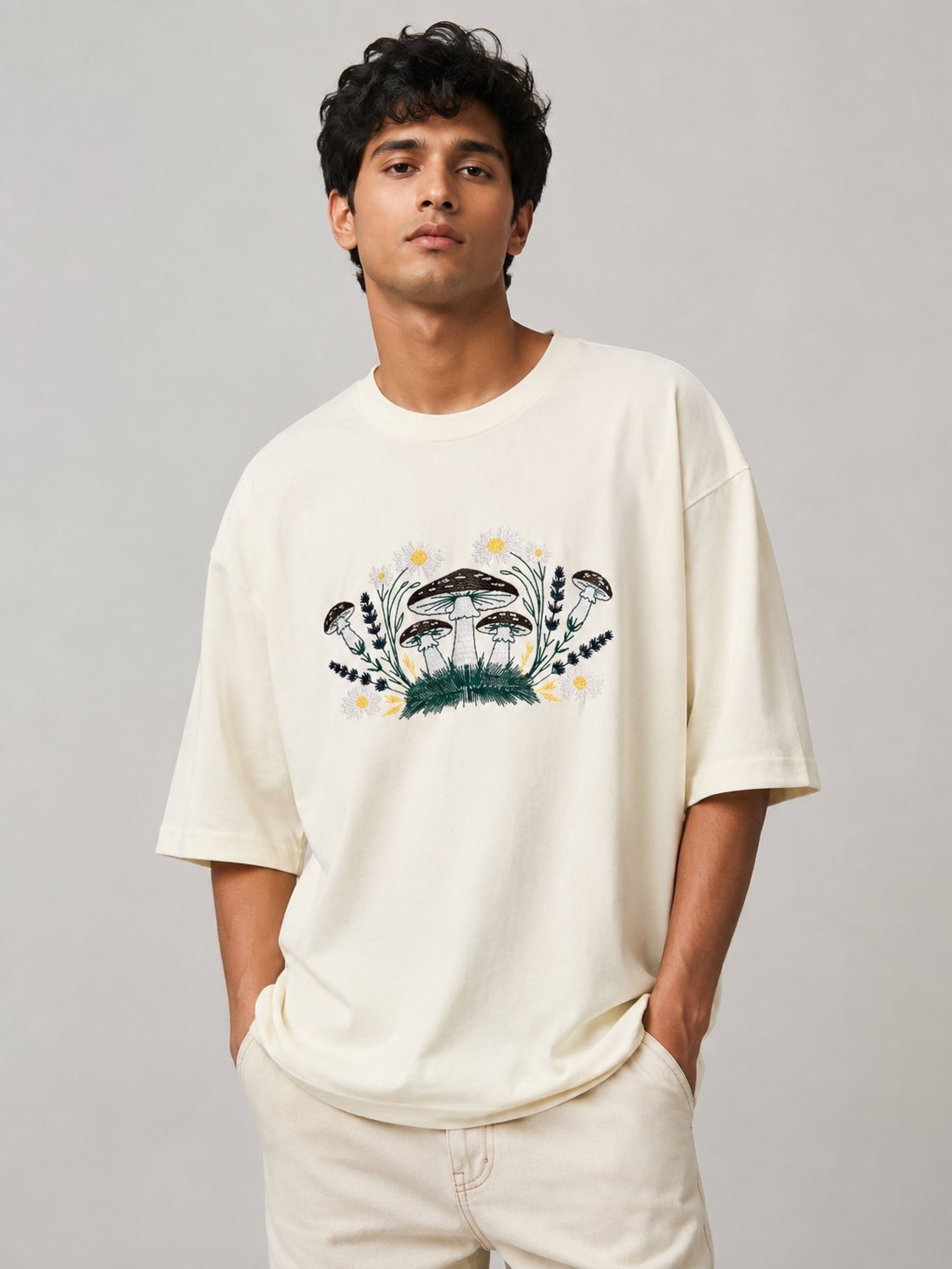 Trendy Cream Printed Oversize T-Shirt for Men & Quiet Luxury Trendy Cream Printed Oversize T-Shirt for Men & Quiet Luxury