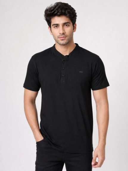 Stylish Men's Black Plain Half T-Shirt Slim Fit